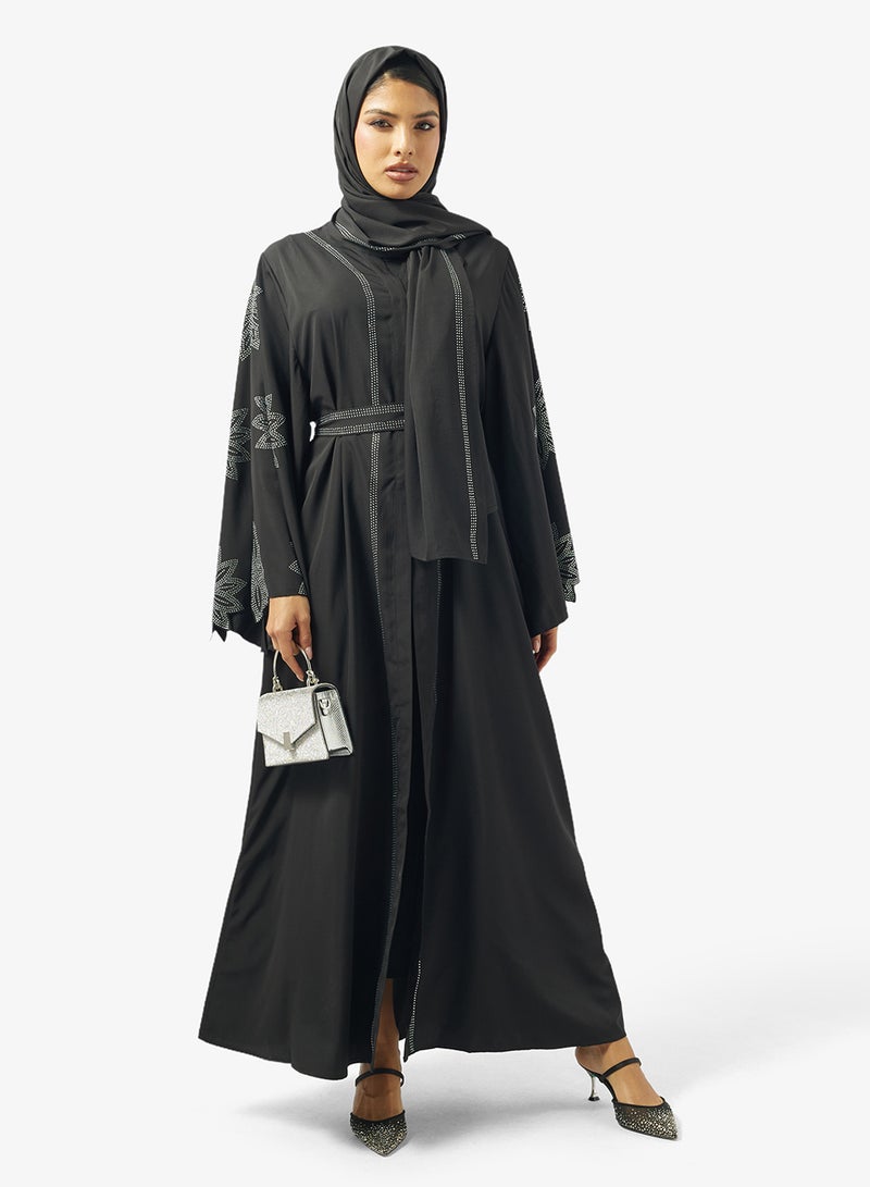 خزانة عباية مطرزة مع الشيلة - Image 1